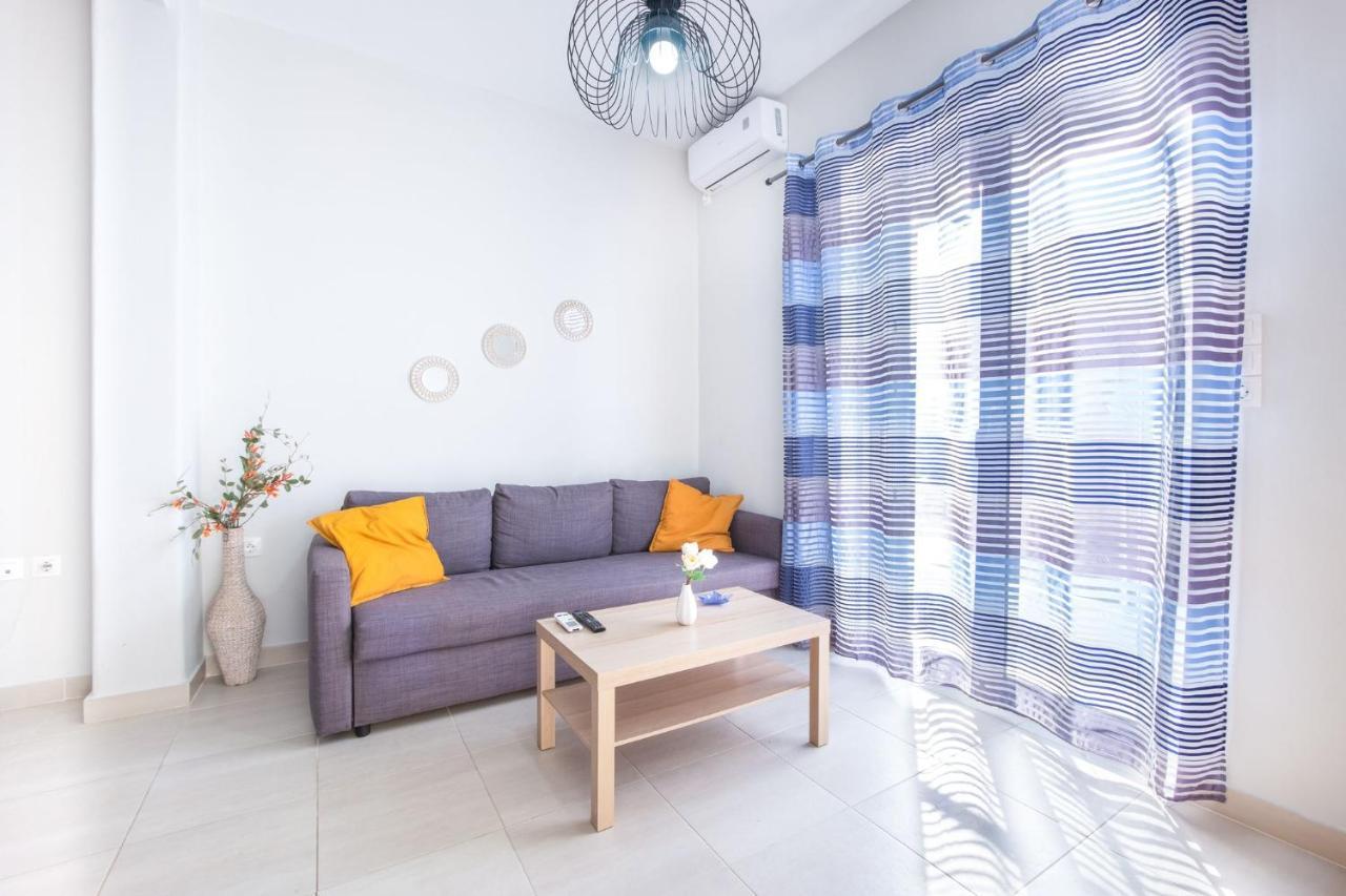Bright Apartment In Pireo Esterno foto